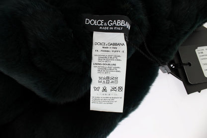 Elevate any ensemble with this sophisticated and warm scarf