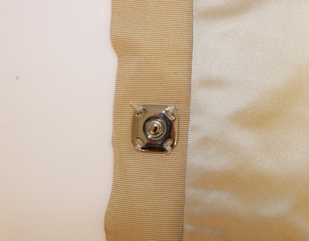 Exclusive Beige MINK Fur Scarf epitomizing Dolce & Gabbana's luxury