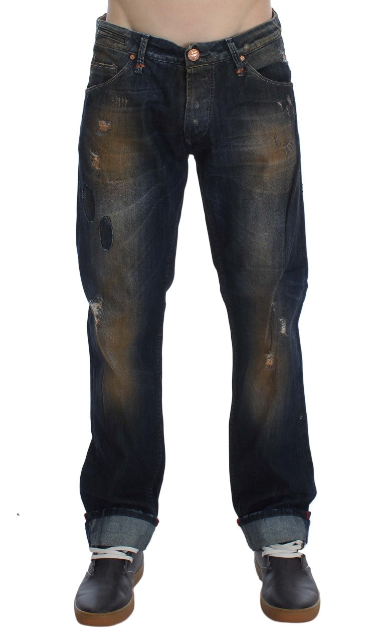  Exemplifies the brand's style and quality