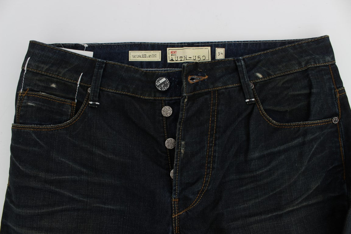  Elegant and sophisticated straight fit jeans crafted with care in Italy 