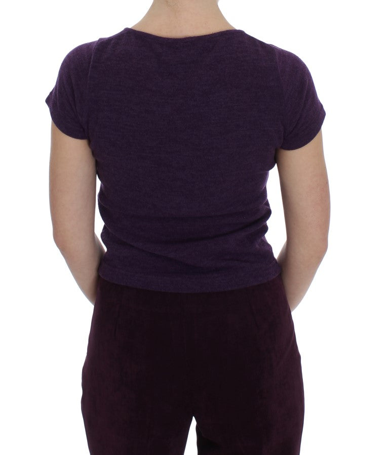 Perfect for making a statement at any sophisticated event with this luxury suit set