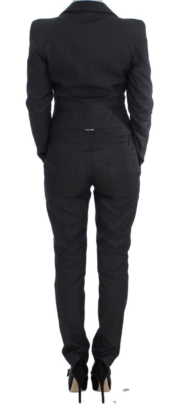Brand new Exte pantsuit ensemble with tags, perfect for the fashion-savvy individual