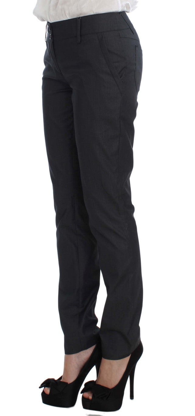 High fashion Exte suit crafted for comfort and style, with logo details