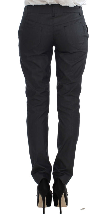 Elegant Exte pantsuit with two-button closure and exquisite lining