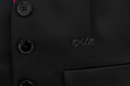  Exte blazer in classic silhouette with a pop of chicness 