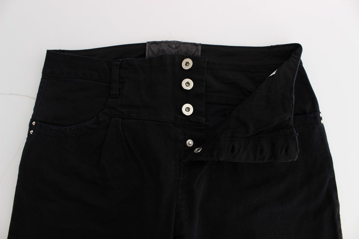 Comfortable and stylish slim fit black jeans