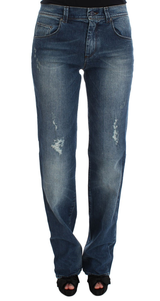 Discover the epitome of Italian craftsmanship with these Ermanno Scervino jeans
