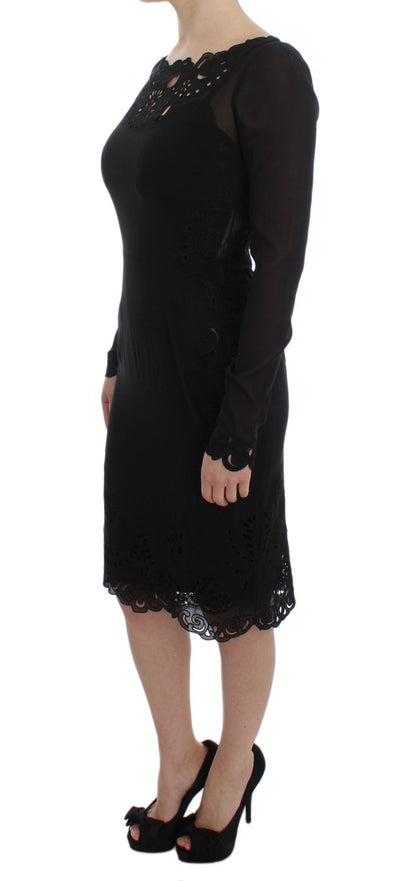 Knee-length bodycon dress designed for the sophisticated woman