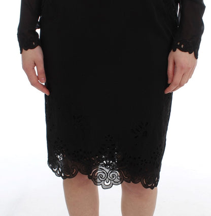Luxurious and comfortable to wear, making a statement at any occasion