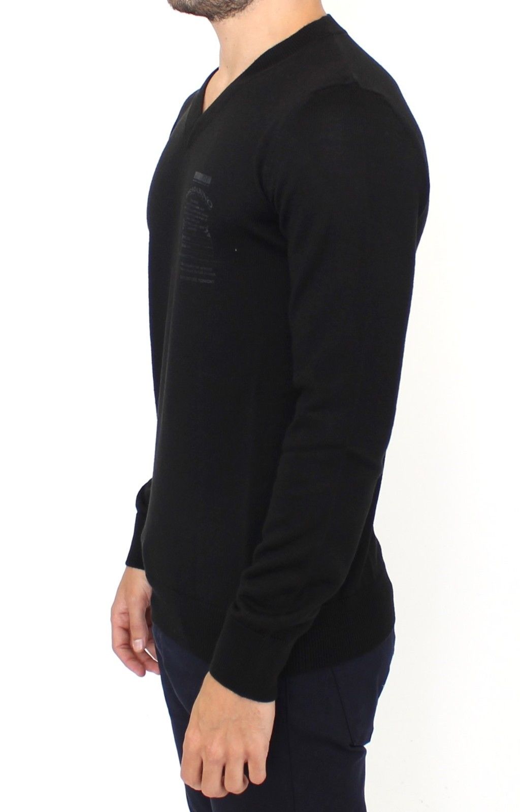  Elegant Ermanno Scervino black sweater in wool blend material 