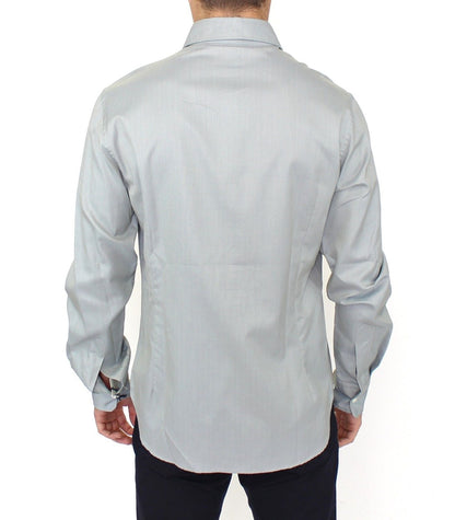  Subtle logo detailing on gray casual button-front shirt 