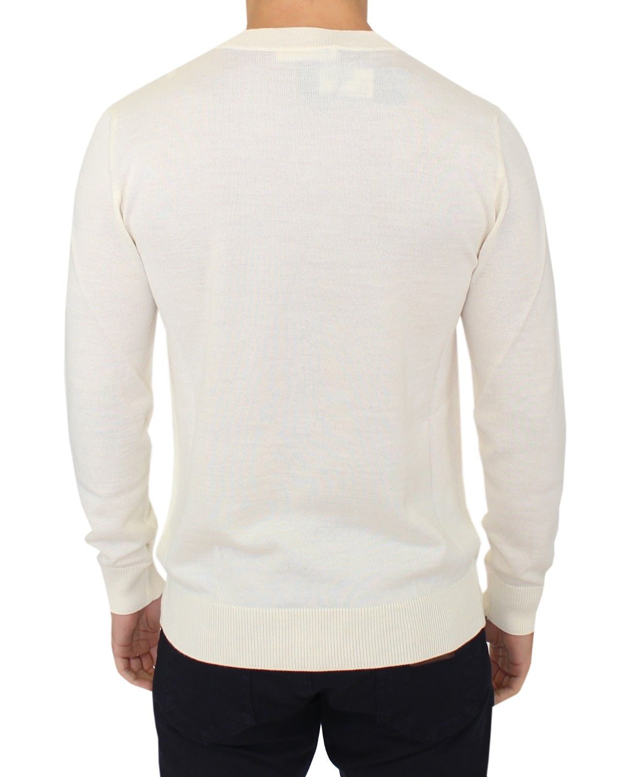  Comfortable and stylish white pullover sweater 