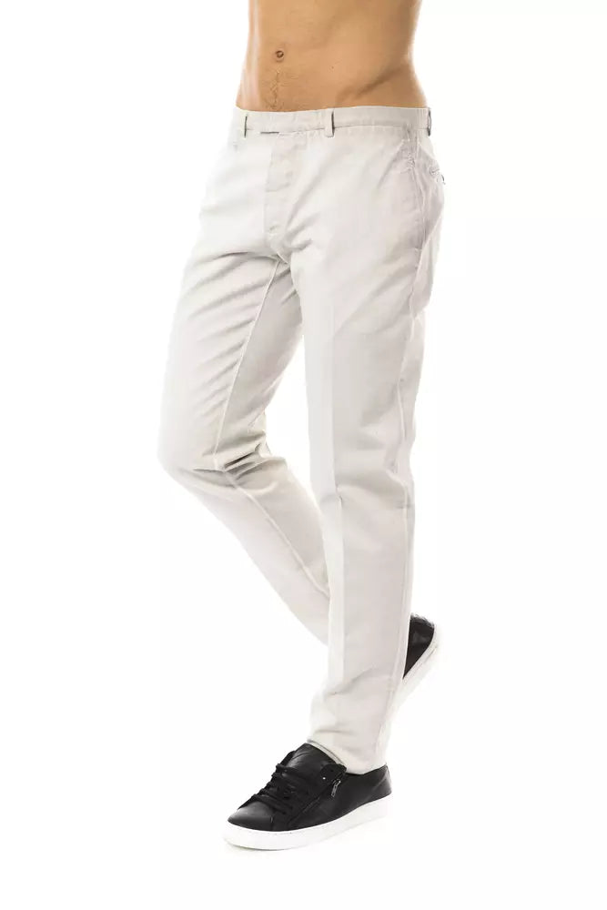 Crafted from luxurious 100% Cotton for breathability and durability