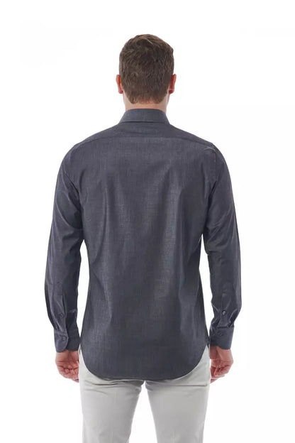 Premium blend of 97% cotton and 3% elastane for breathability and flexibility