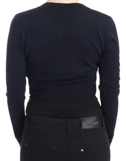 Made from 100% authentic virgin wool for warmth and comfort