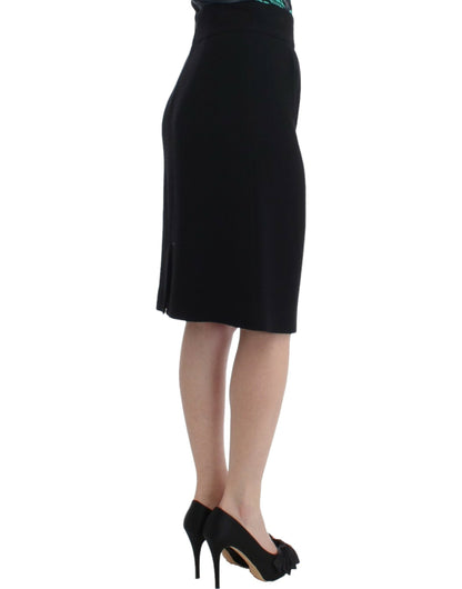 Pure wool material for warmth and durability
