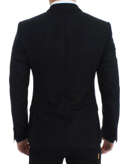 Italian tailoring at its finest, made with 50% silk, 48% wool, 2% polyester