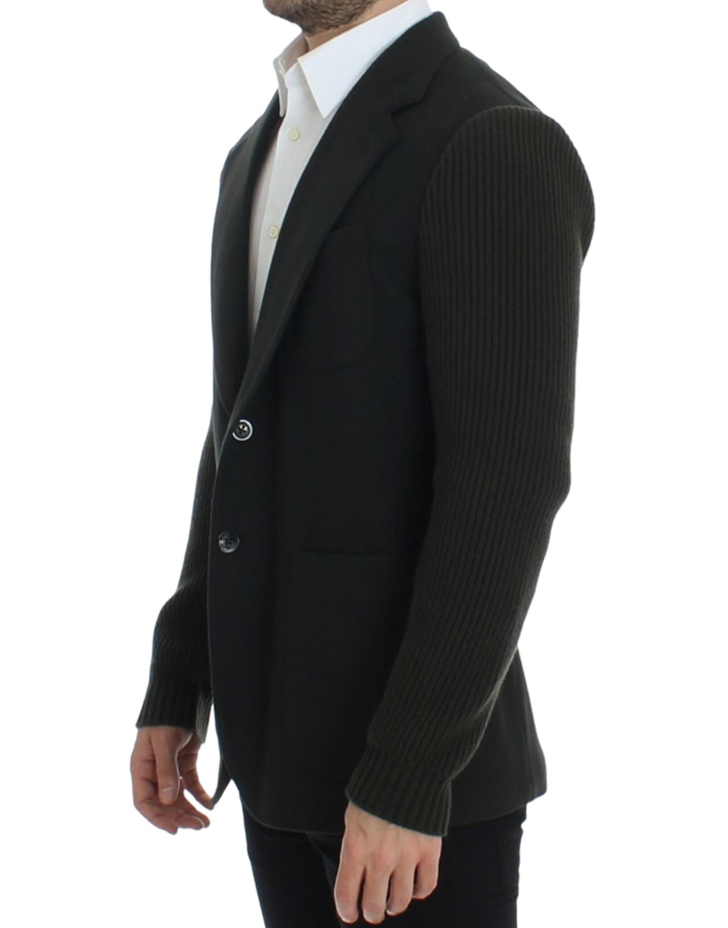 Luxurious 100% cashmere blazer in martini style with open vent
