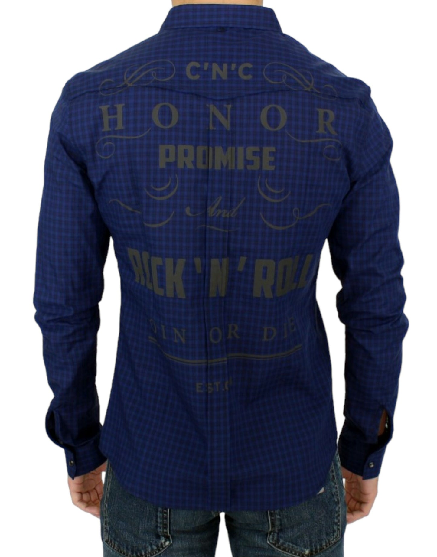 Comfort-defined blue checkered cotton casual shirt with Italian sophistication and quality craftsmanship