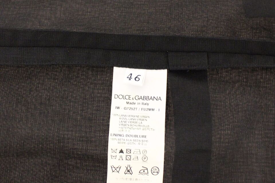 Luxurious Dolce & Gabbana vest exudes sophistication and modernity