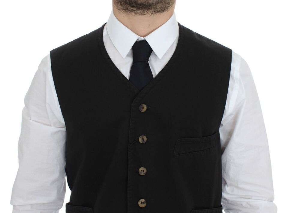 Tailored Italian elegance with adjustable back waist strap