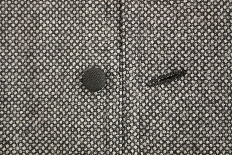 Dolce & Gabbana gray dress vest, perfect for any occasion