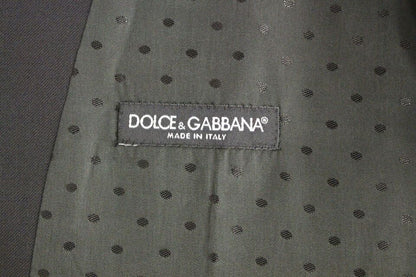 95% Wool, 5% Cotton material for a luxurious feel