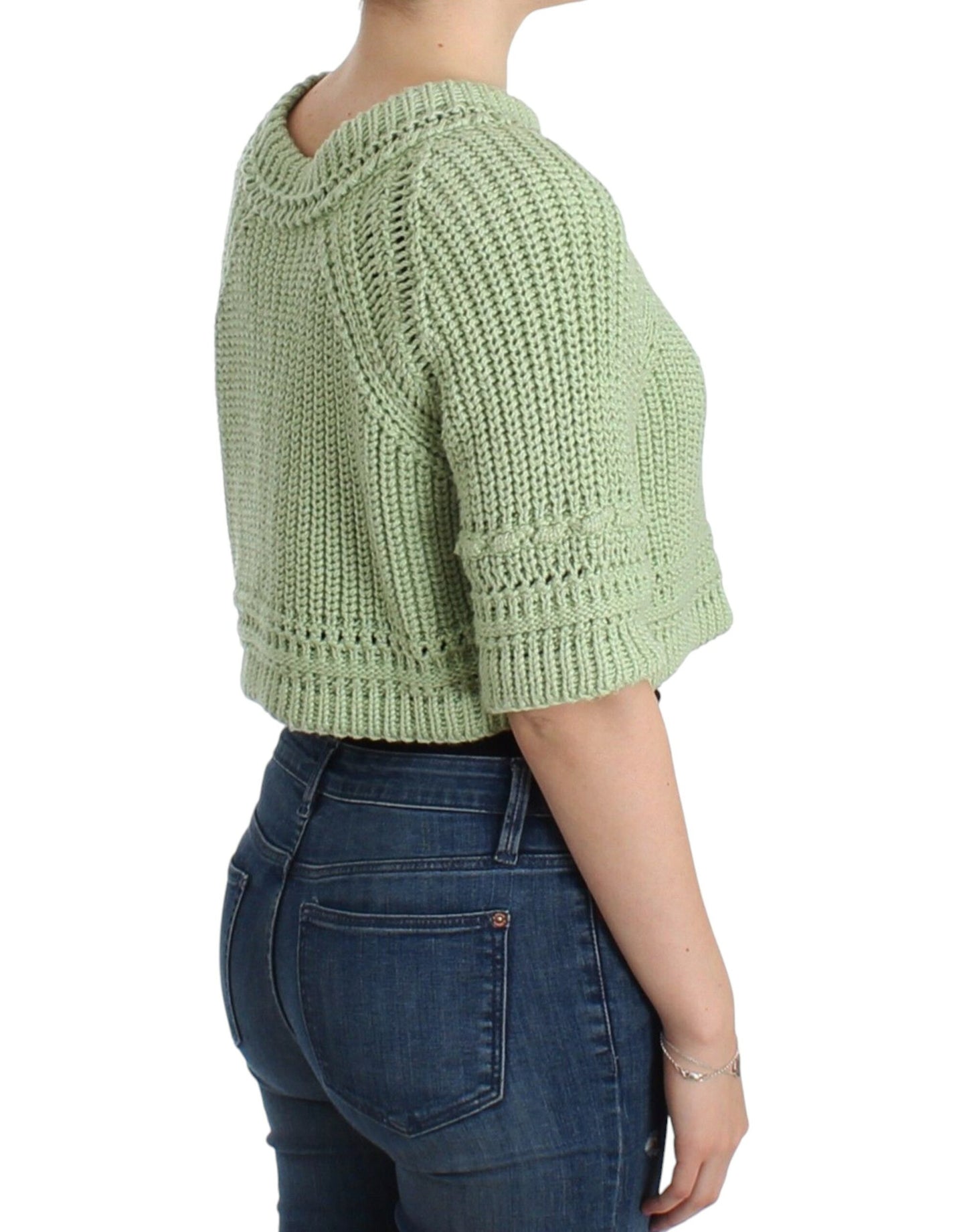 New with tags authentic Cropped Sweater in a gorgeous green hue