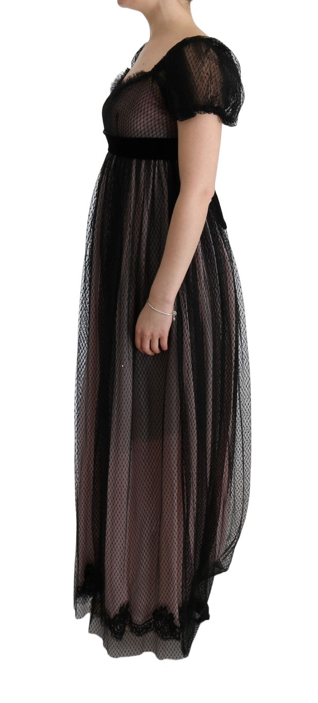Luxurious silk inner lining for extra comfort and breathability