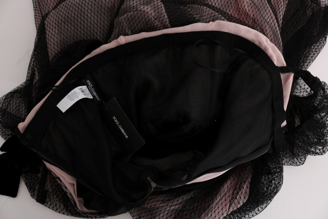 100% Silk lining for added comfort and luxury