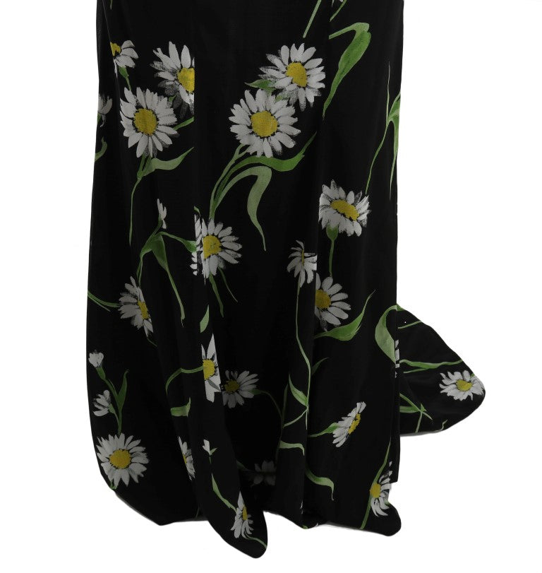 Eye-catching full length sheath dress perfect for summer