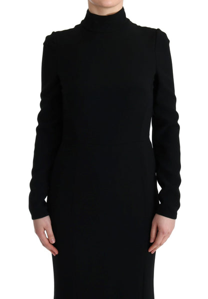 46% Acrylic, 3% Elastane, 51% Viscose material in a timeless black color