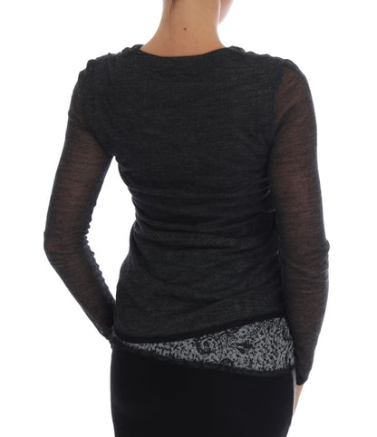  Versatile long sleeve blouse to elevate any wardrobe 