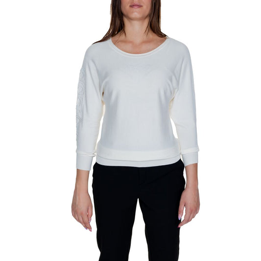 Guess White Viscose Tops & T-Shirt for women's fall/winter collection