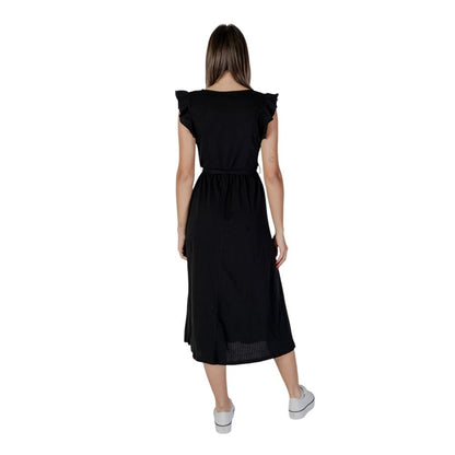 B.Young Black Cotton Long