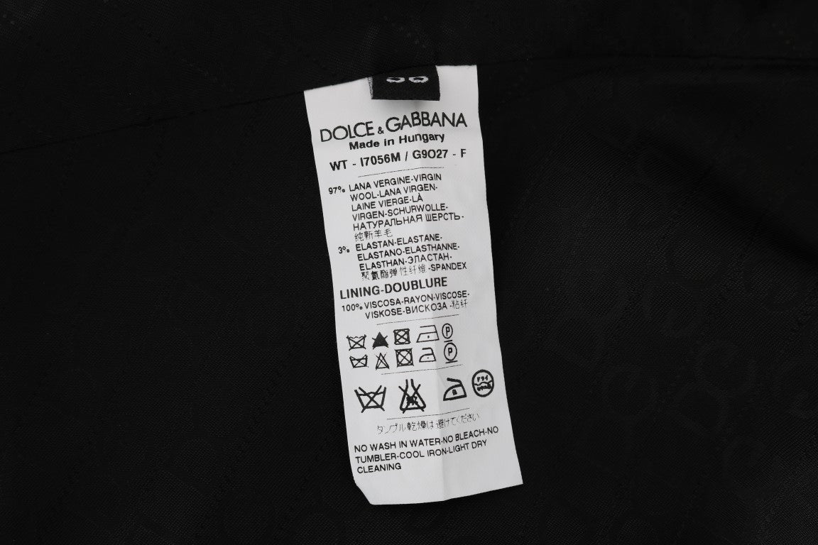Made of 97% wool and 3% elastane