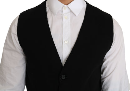  Italian-made slim fit vest in premium 100% cotton material 