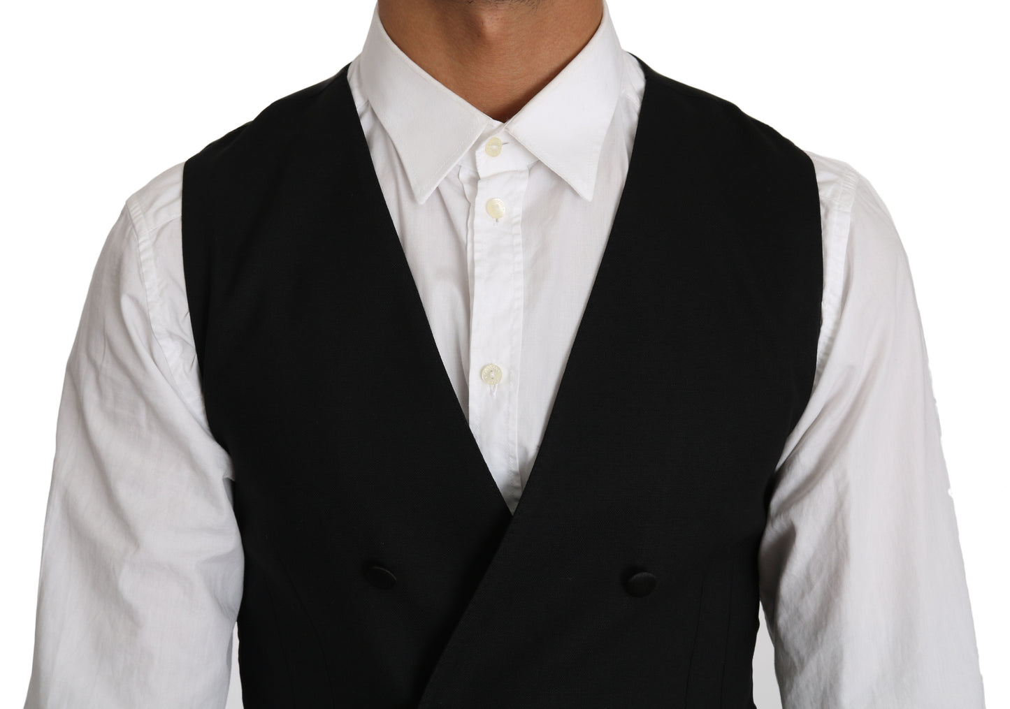 Crafted from 100% virgin wool, proudly made in Italy