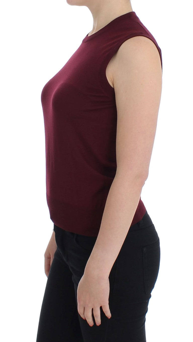 Sleeveless crewneck vest made of 100% authentic Italian wool