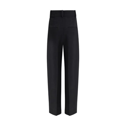 Front zip and hook closure ensure a secure fit