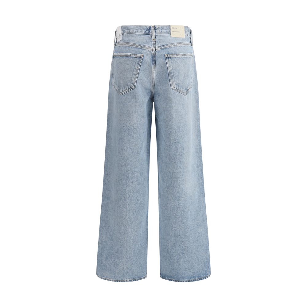 Relaxed and trendy low slung baggy jeans for casual style