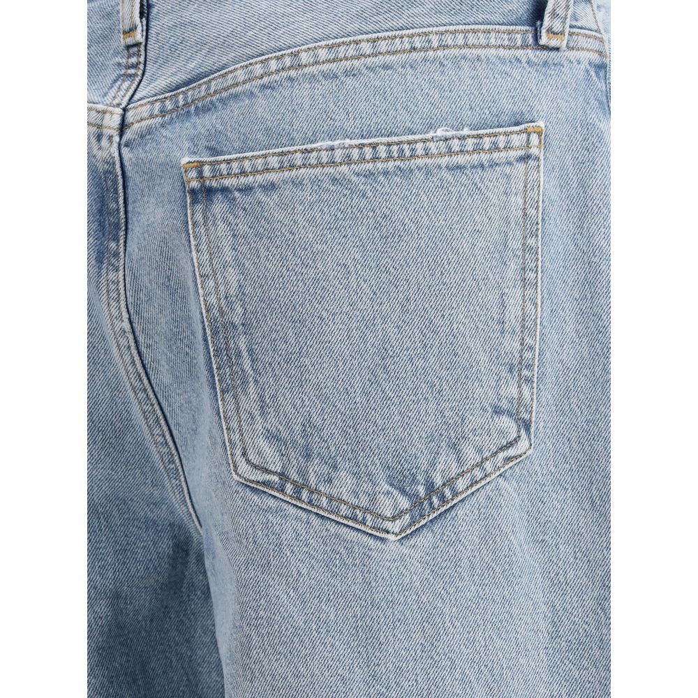 Functional five-pocket design with front zipper and button closure