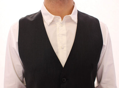 Features adjustable back waist strap for a tailored fit