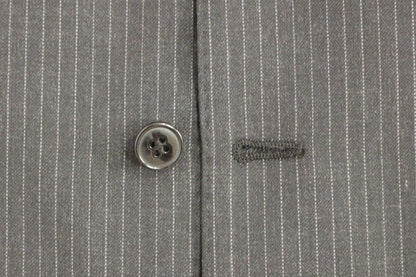 Sleek button closure for a polished and elegant look