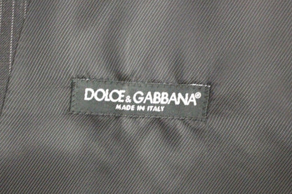 Exudes a luxurious sensibility that the brand is renowned for