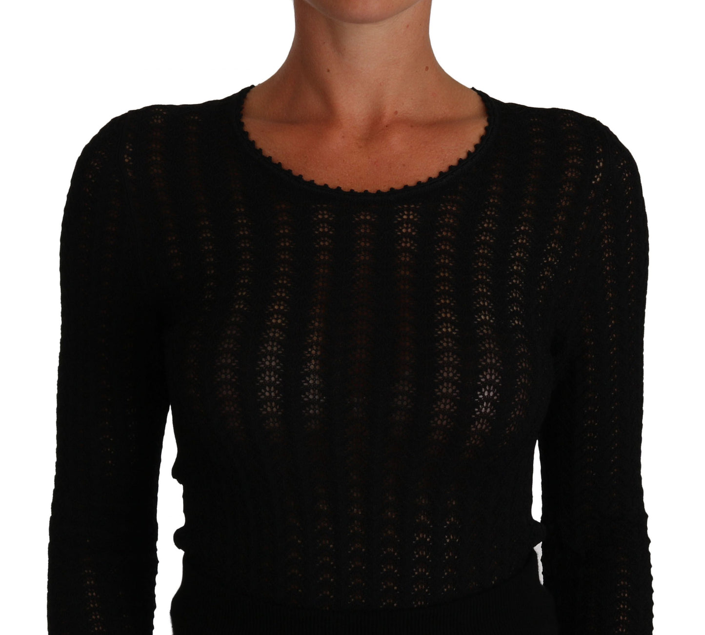 High quality and logo details accentuate the dress's exclusivity
