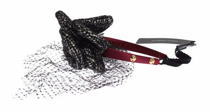 Pink, black, and gold metal detailing on the lavish headband