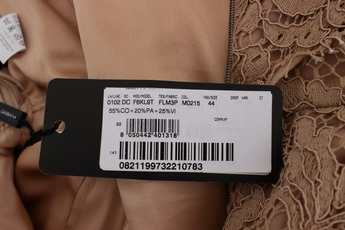  Made of 55% Cotton, 20% Nylon, 25% Rayon with 96% Silk, 4% Elastane lining