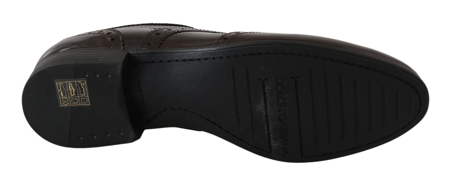 Made of 100% leather with a leather + rubber sole