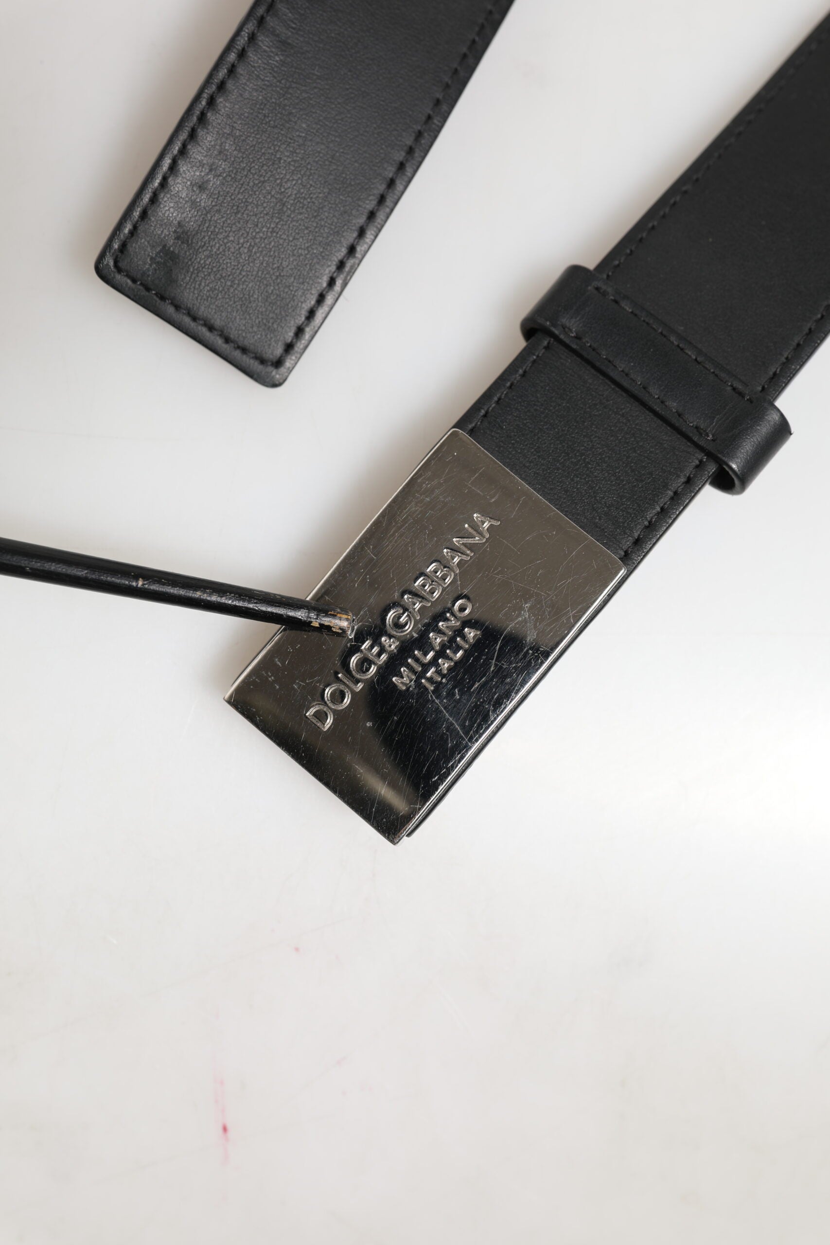 Dolce & Gabbana Black Leather Classic Metal Logo Buckle Belt